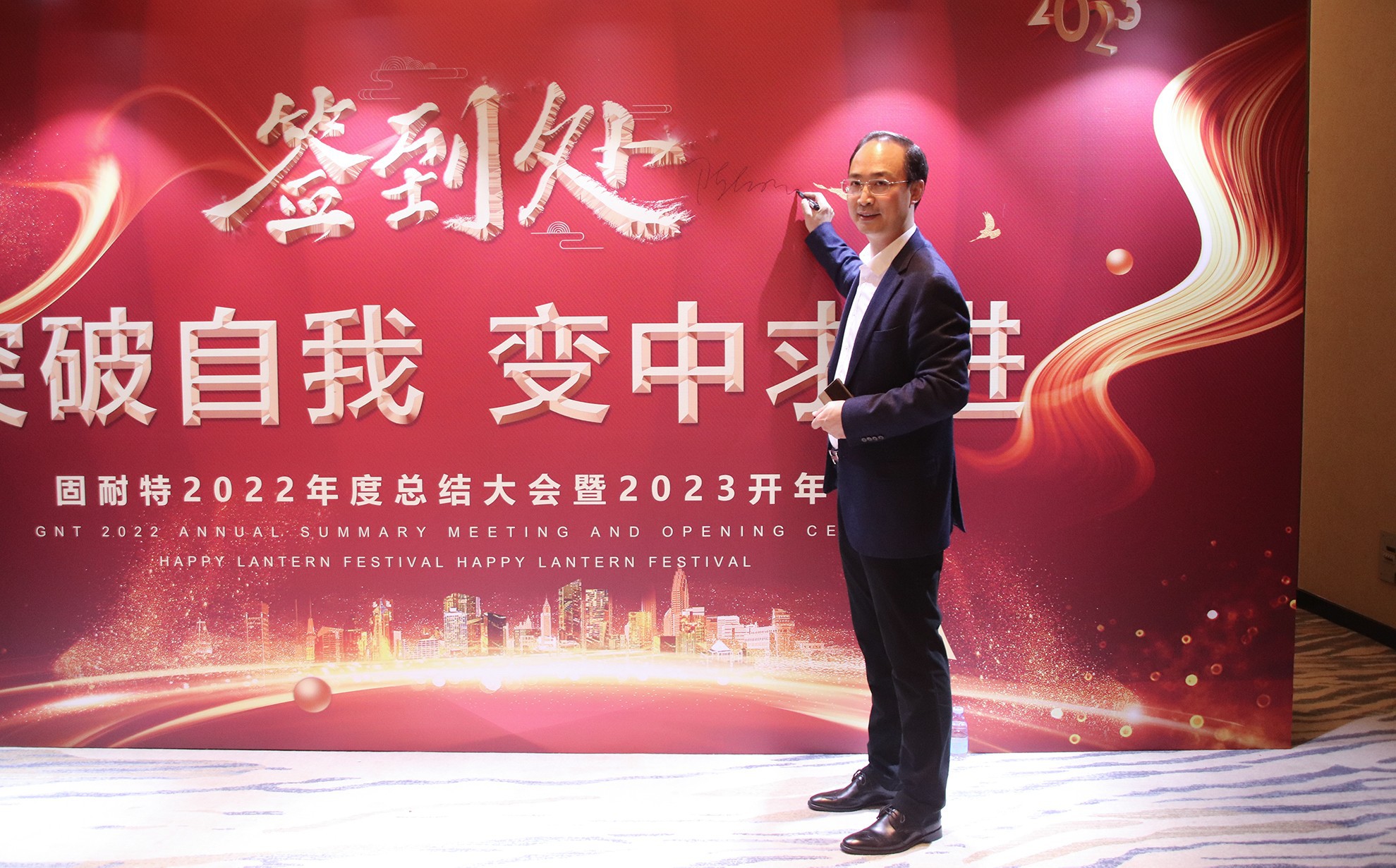 1676423810630219.jpg IMG_8692.jpg