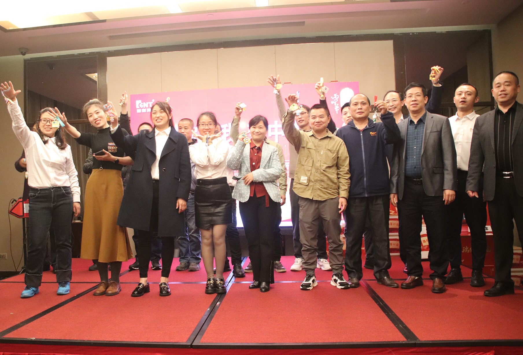 1676424446917786.jpg IMG_8750.jpg